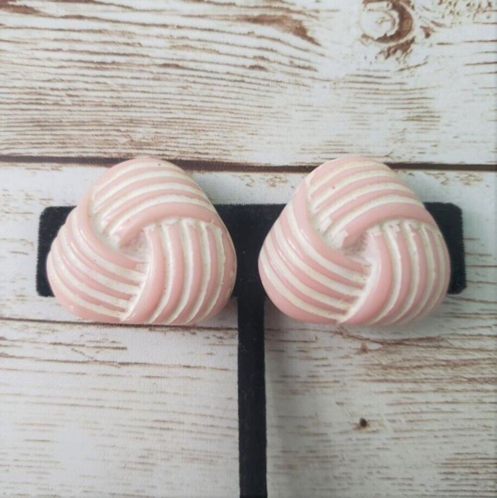 Vintage Clip On Earrings - Light Pink & White Triangular